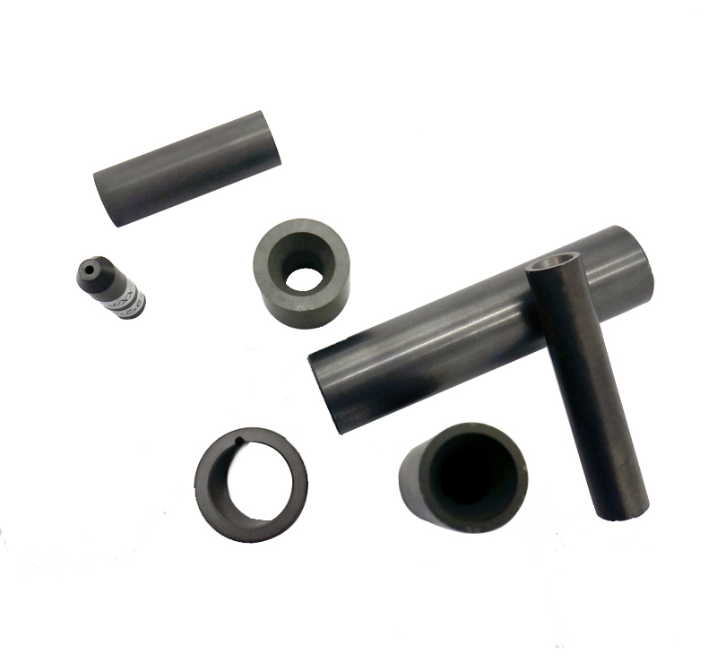 Silicon carbide nozzle